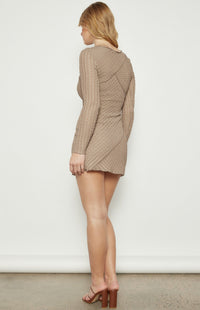 Jacqui- Taupe Mini