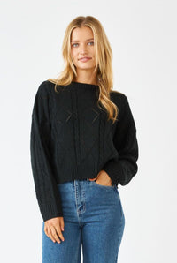 Iza  ~ White Jumper