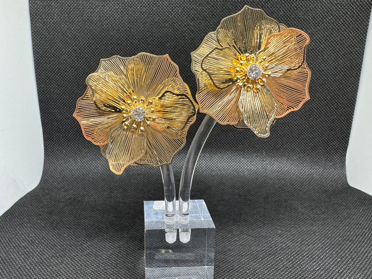 Gold plated -flower