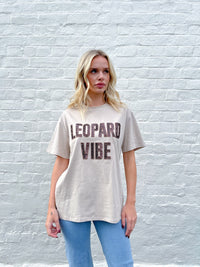Amara Late T-shirt