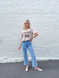 Amara Late T-shirt